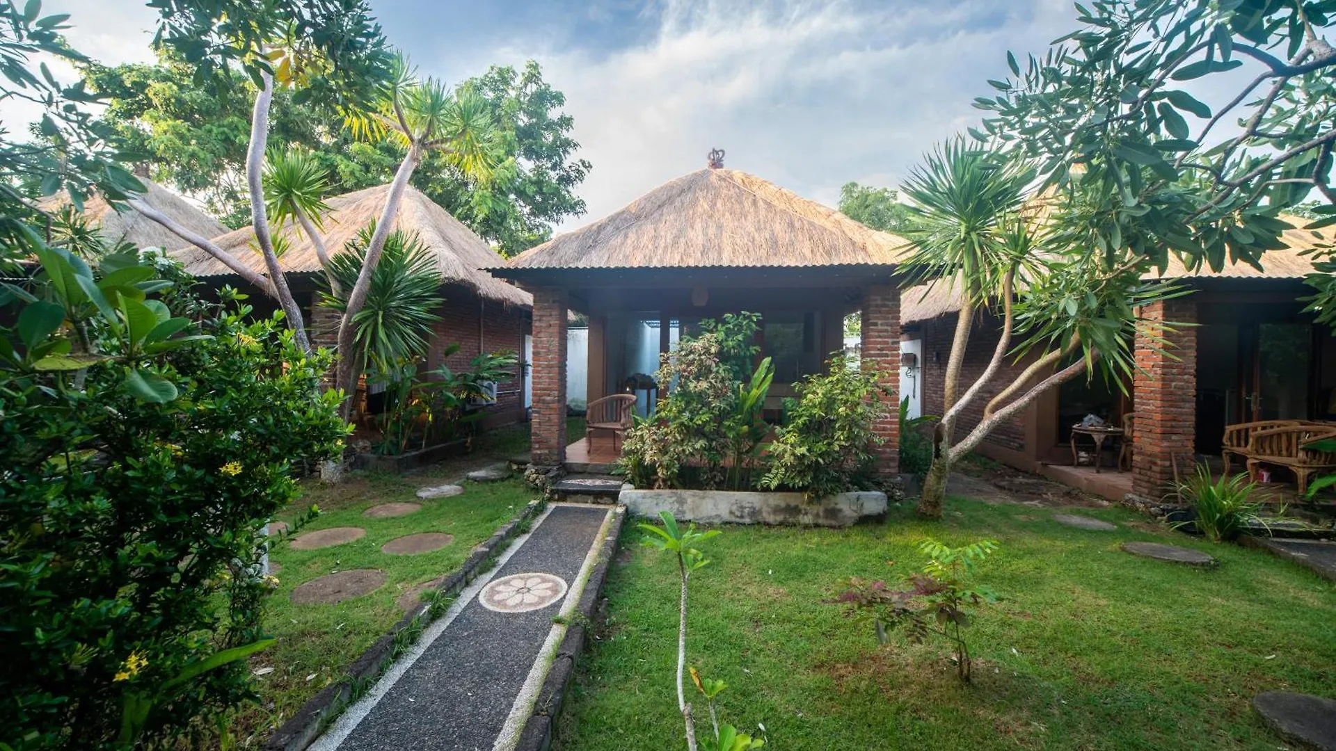 Olo Surf Nature Uluwatu