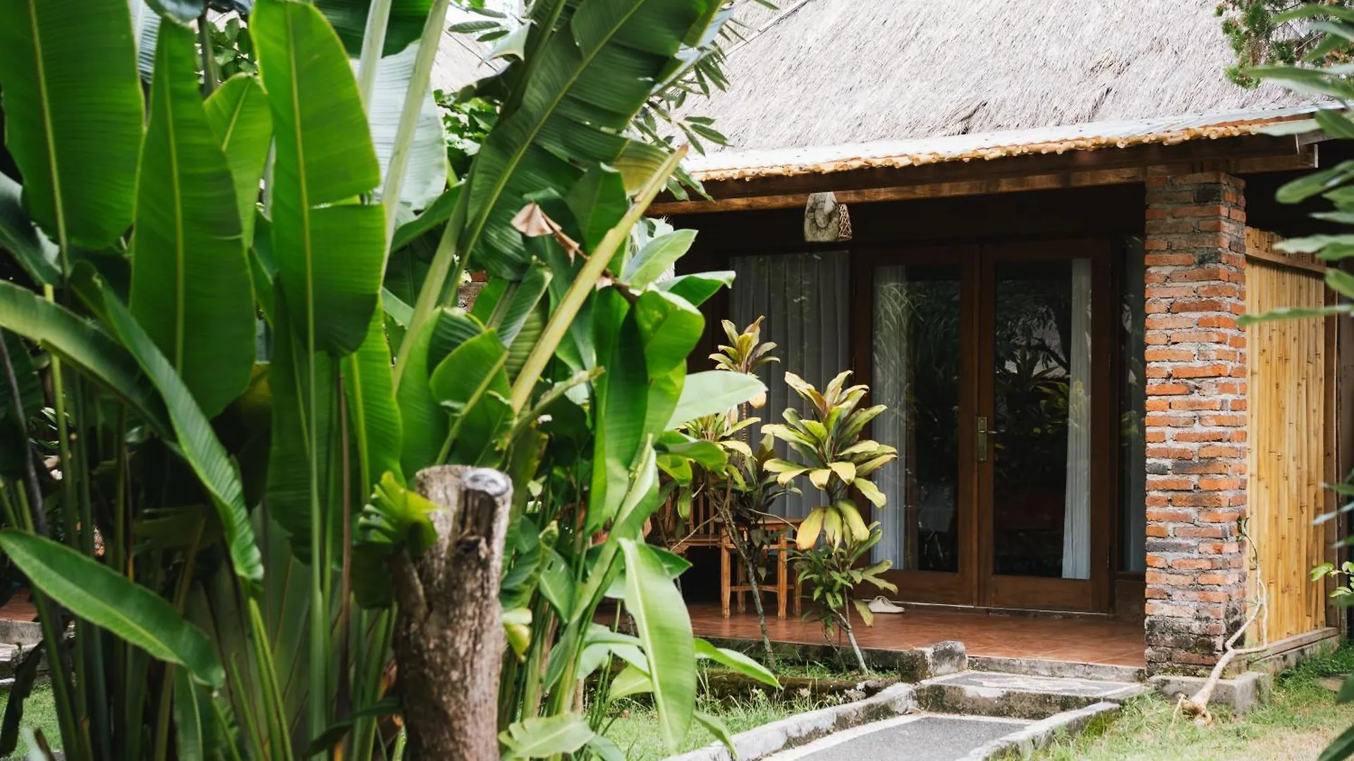 Olo Surf Nature Uluwatu